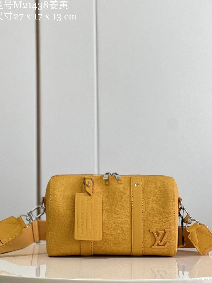 LOUIS VUITTON KEEPALL CITY 0327